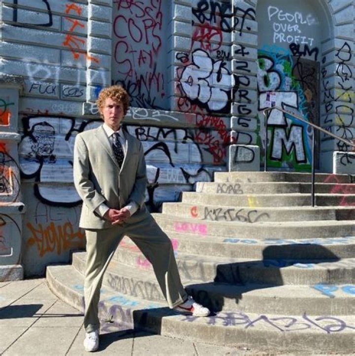 Andrew Callaghan Age | Wiki, Net worth, Bio, Height, Girlfriend ?