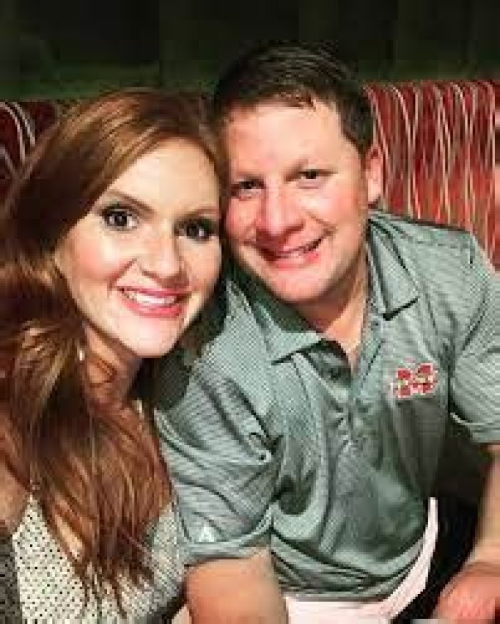 Ashley Jones Reveals how she started her Alligator Hunting Journey