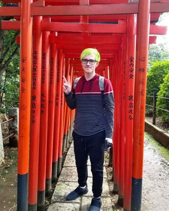 Bijuu Mike (Michael Lucas) Bio