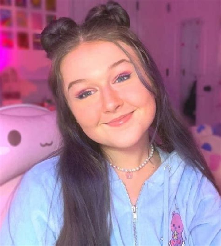 Callmehhaley Net Worth, Age, Height, Wife