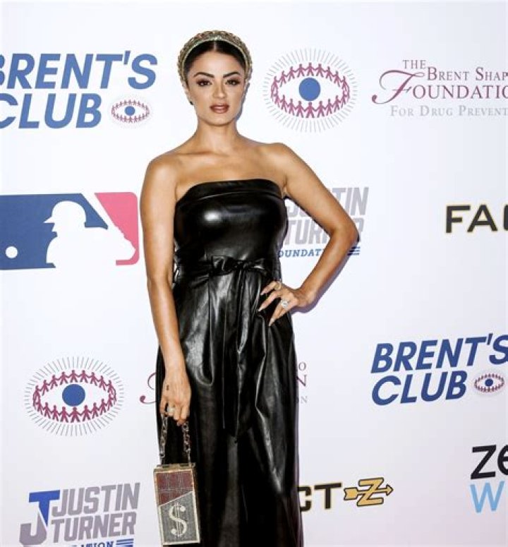 Golnesa Gharachedaghi ‘GG’ From Shahs of Sunset Net Worth, Age, Wiki-Bio, Husband. 2022