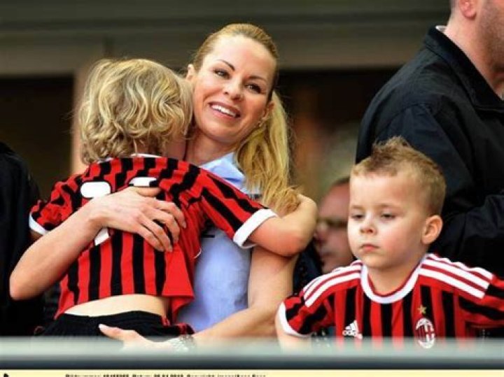 Helena Seger: Age and Facts about Zlatan Ibrahimovic Wife