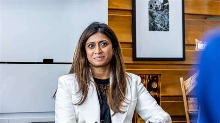 Prisca Thevenot Indienne