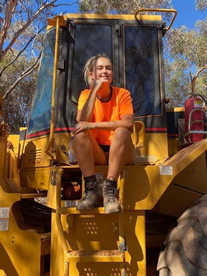 Tyler Mahoney bikini: 10 Hot photos of Gold Rush Girl