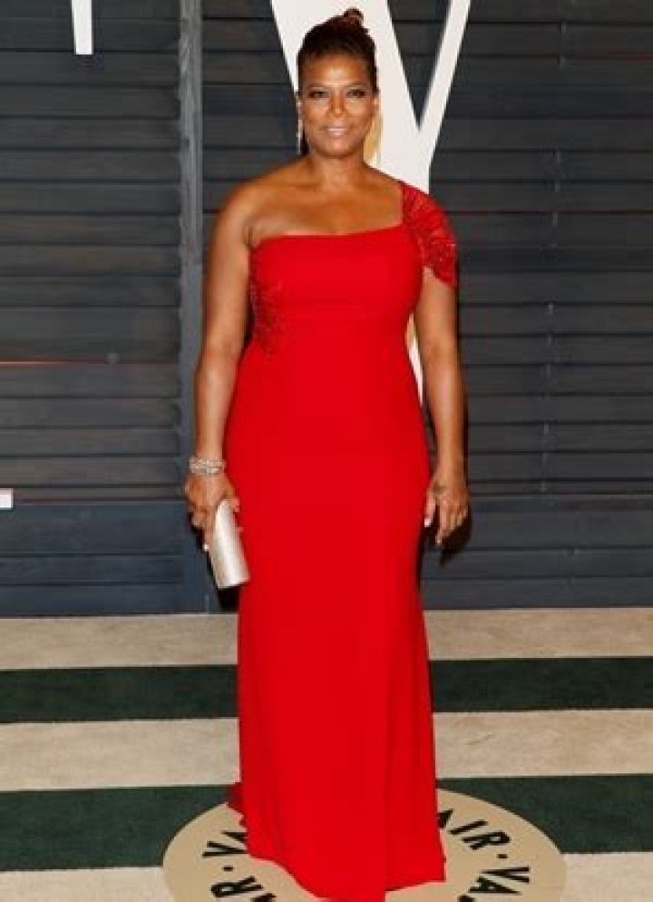 What is Queen Latifah height and weight? (Celebrity Exclusive)